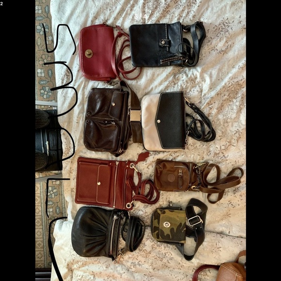 ROOTS PURSES SMALL MEDIUM AND LARGE - Picture 2 of 4